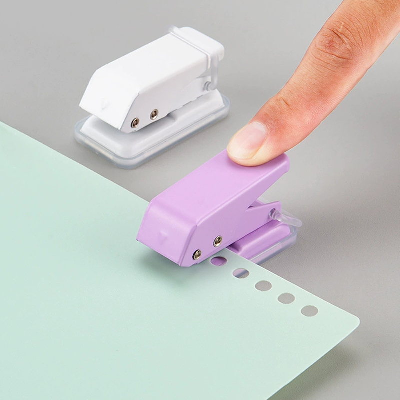 Mini Kawaii 1-Hole Paper Punch - огляд і ціна Office Supply Office Stationery Items